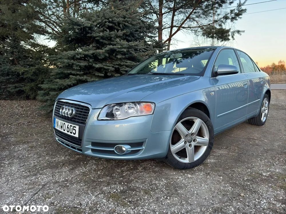 Audi A4 Limousine - 3