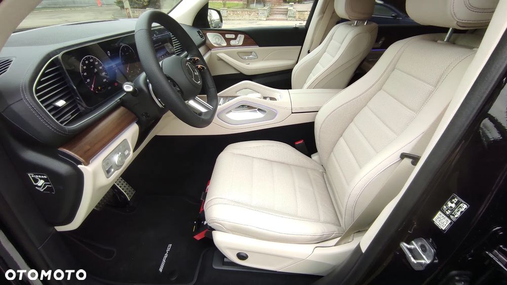 Mercedes-Benz GLS - 2