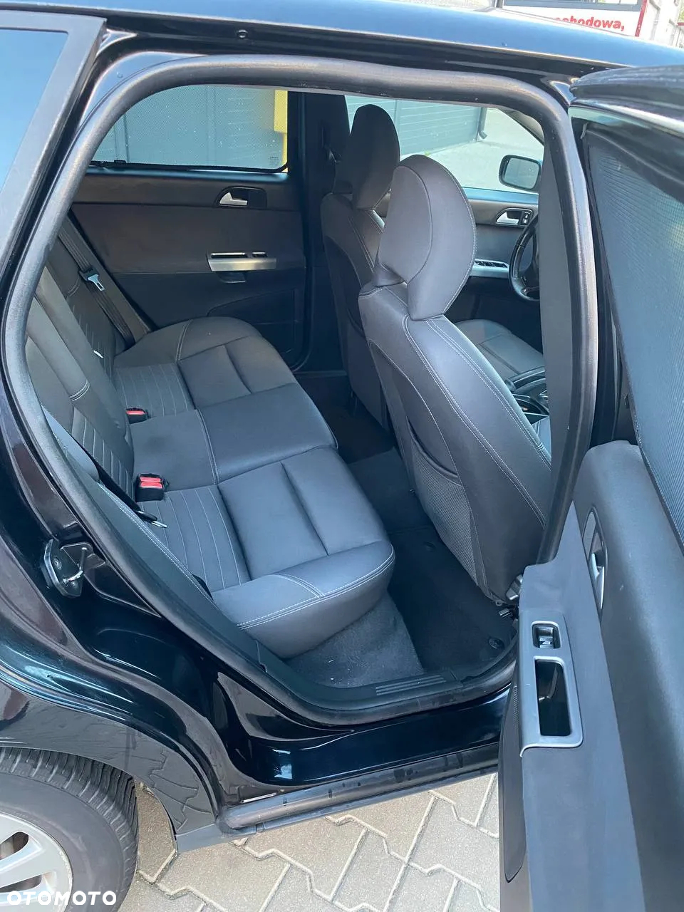 Volvo V50 1.8 - 15