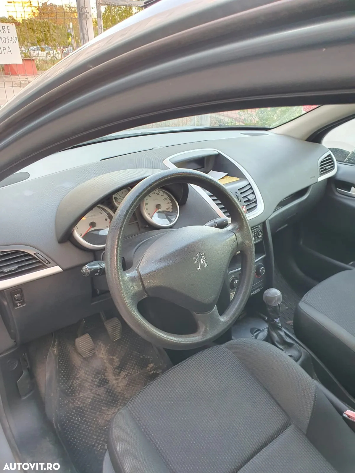 Peugeot 207 1.4 E Acces - 4