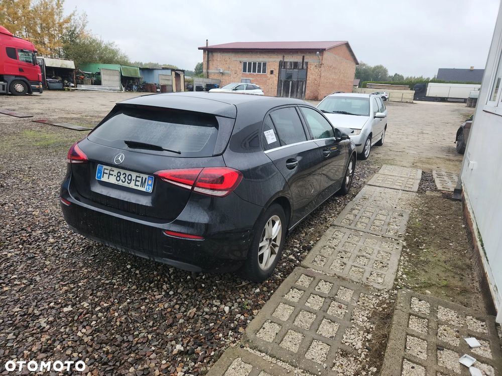 Mercedes-Benz Klasa A 180 d 7G-DCT - 4