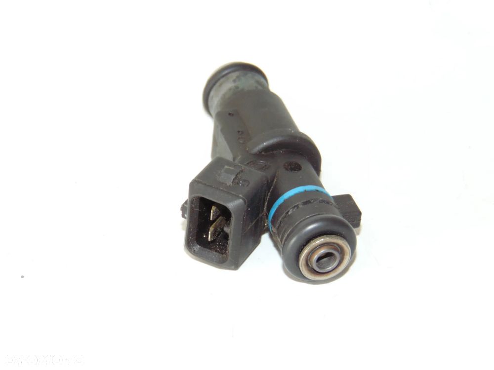 KOMPLET wtryski wtrysk wtryskiwacz paliwa 01F002A Citroen C2 C3 Xsara Peugeot 206 307 benzyna 1.4 - 4