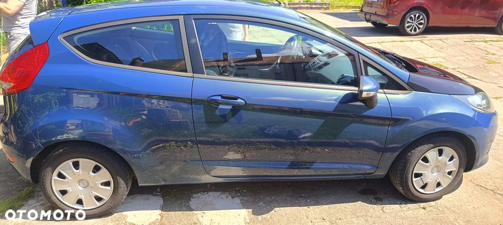 Ford Fiesta 1.25 Ambiente - 9