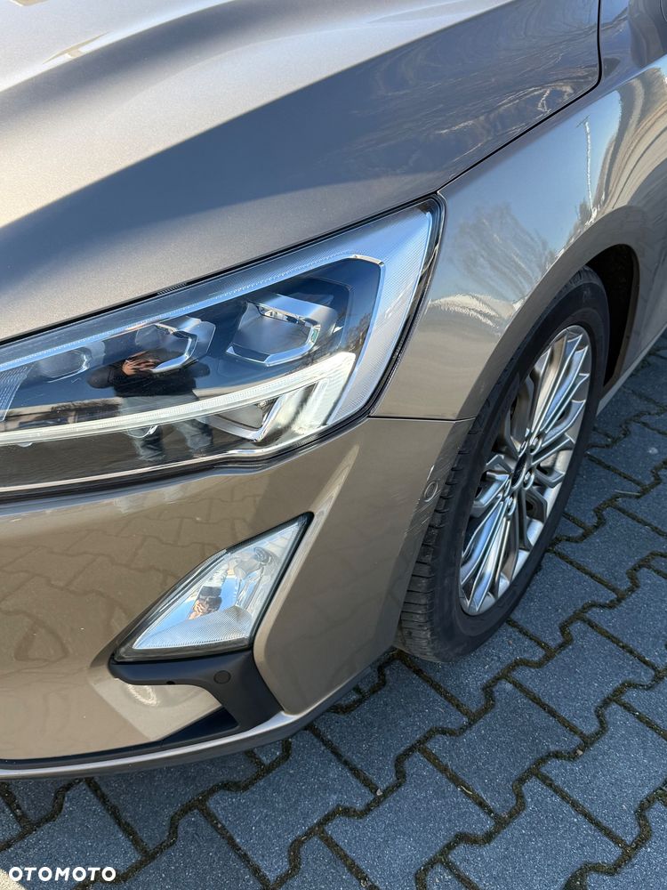 Ford Focus 1.0 EcoBoost Titanium Business - 14