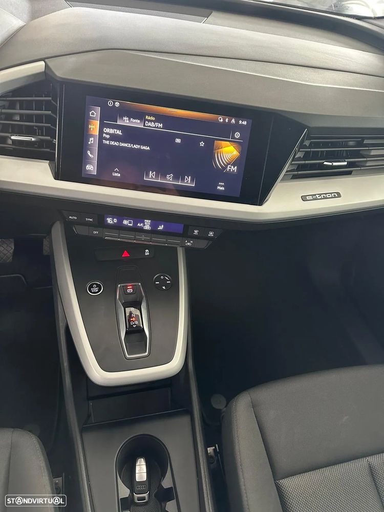 Audi Q4 e-tron 35 55 kWH - 12