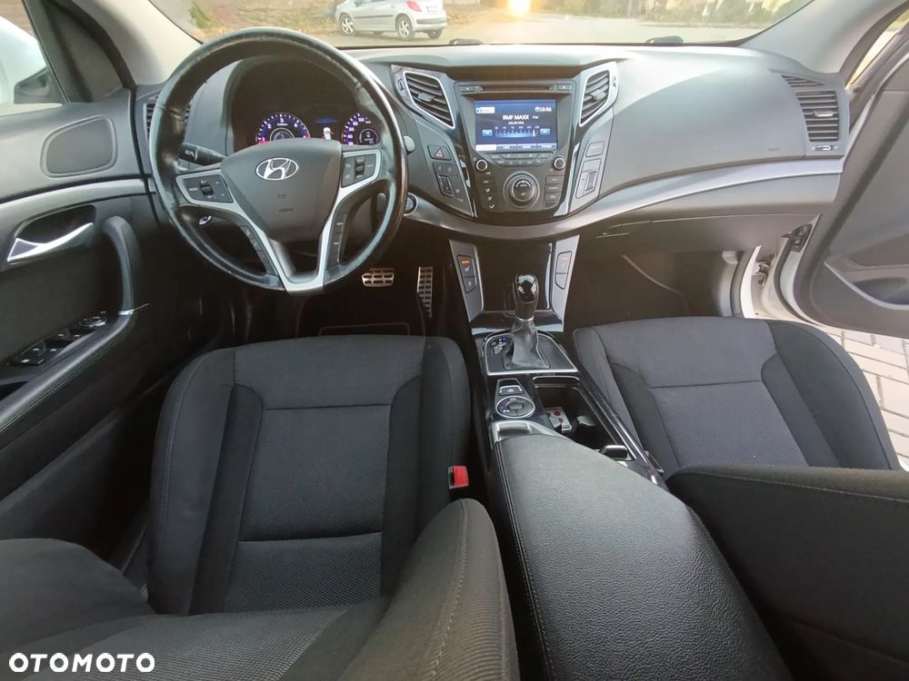 Hyundai i40 1.7 CRDi Automatik Premium - 10