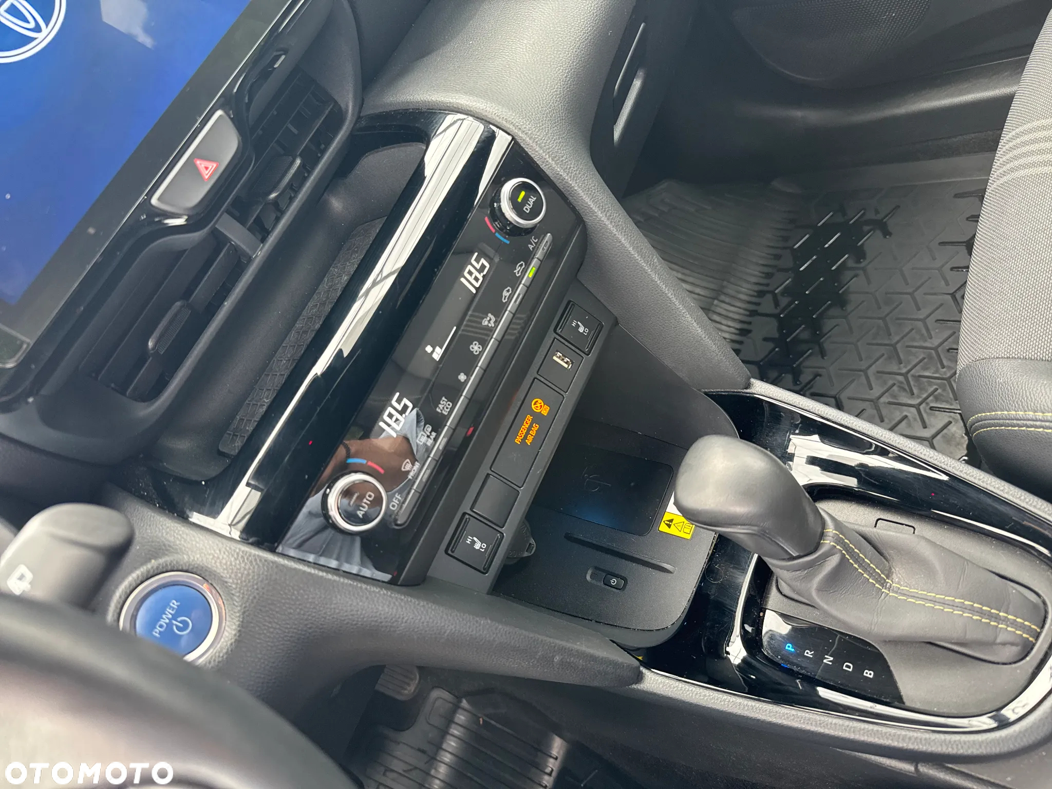 Toyota Yaris Hybrid 1.5 Selection Style - 15