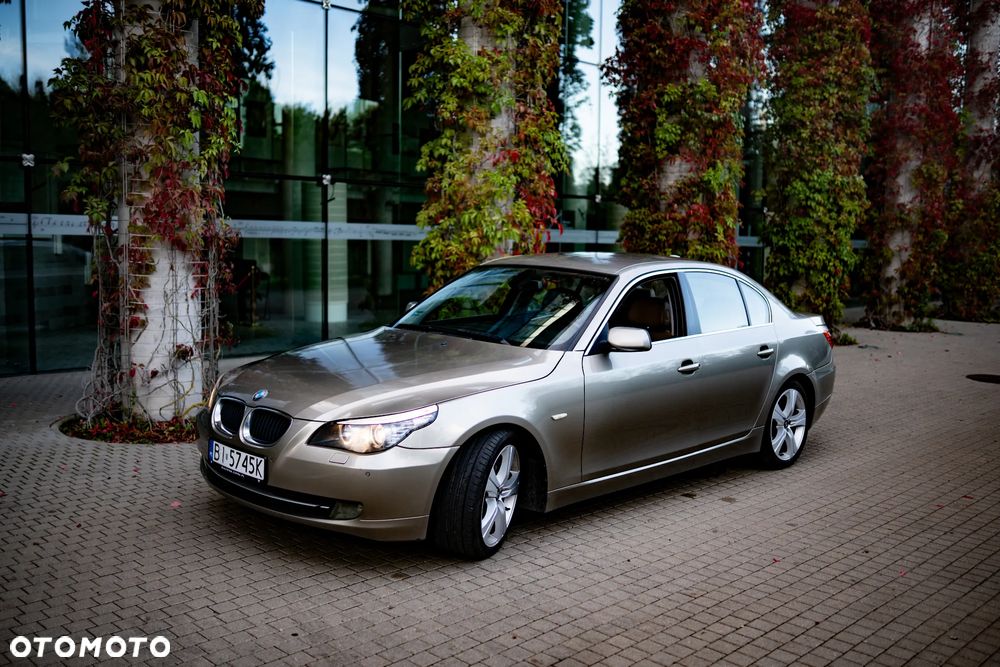 BMW Seria 5 520d - 5