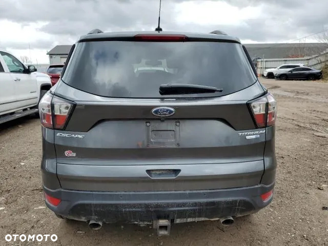Ford Kuga 2.0 EcoBoost 4x4 Titanium - 6