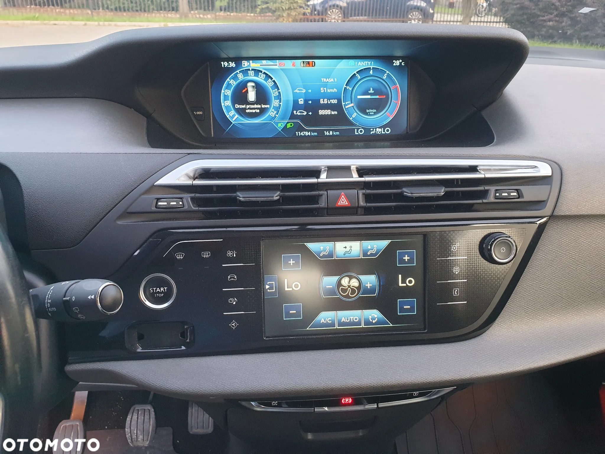 Citroën C4 Picasso PureTech 130 Stop&Start Attraction - 38