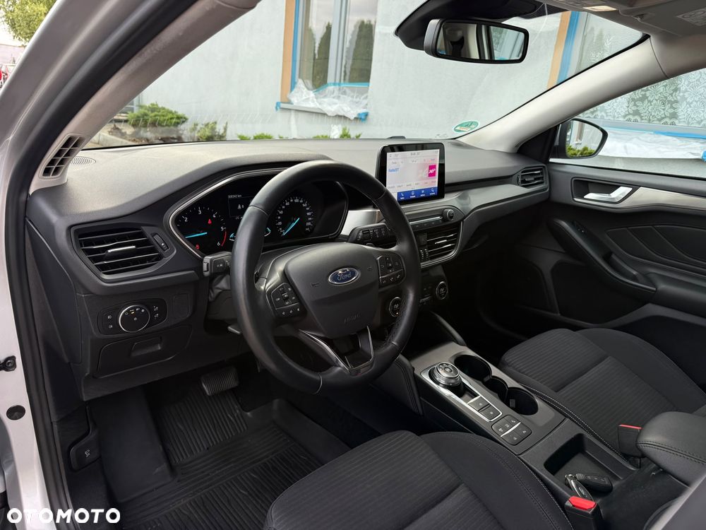 Ford Focus 2.0 EcoBlue STart-Stopp-System TITANIUM - 14
