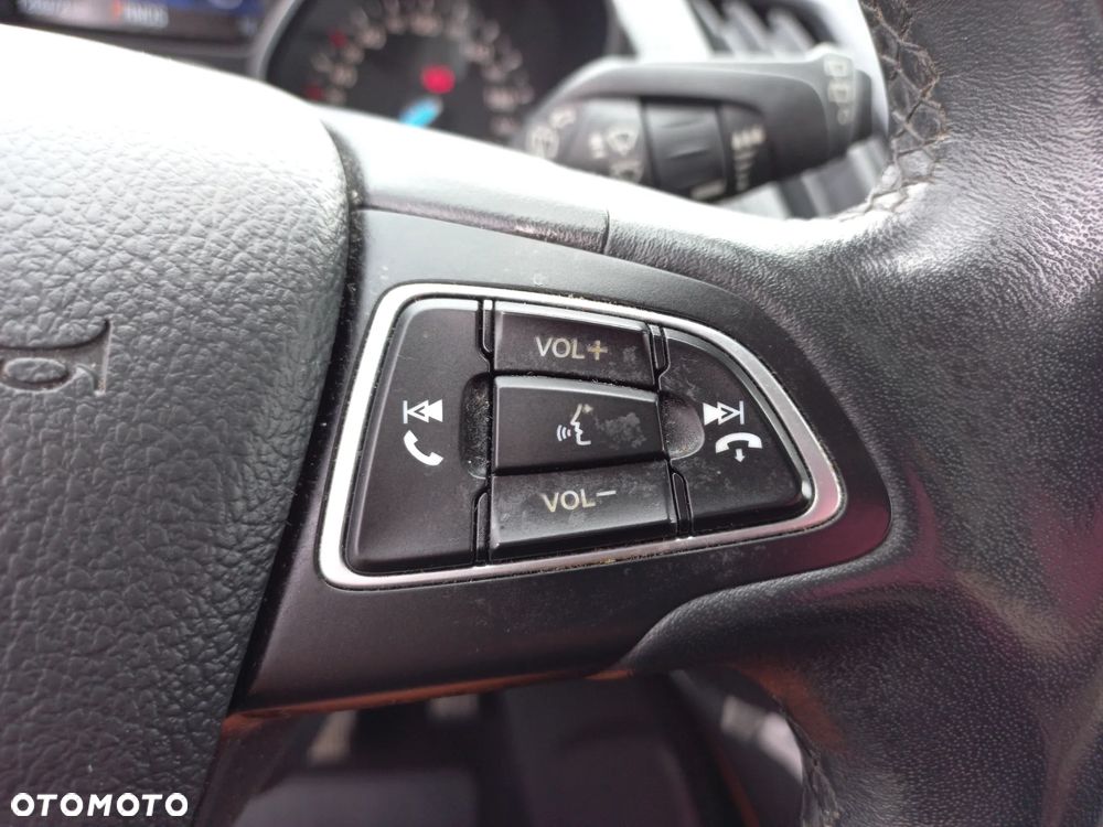 Ford Kuga 2.0 TDCi AWD Titanium - 24