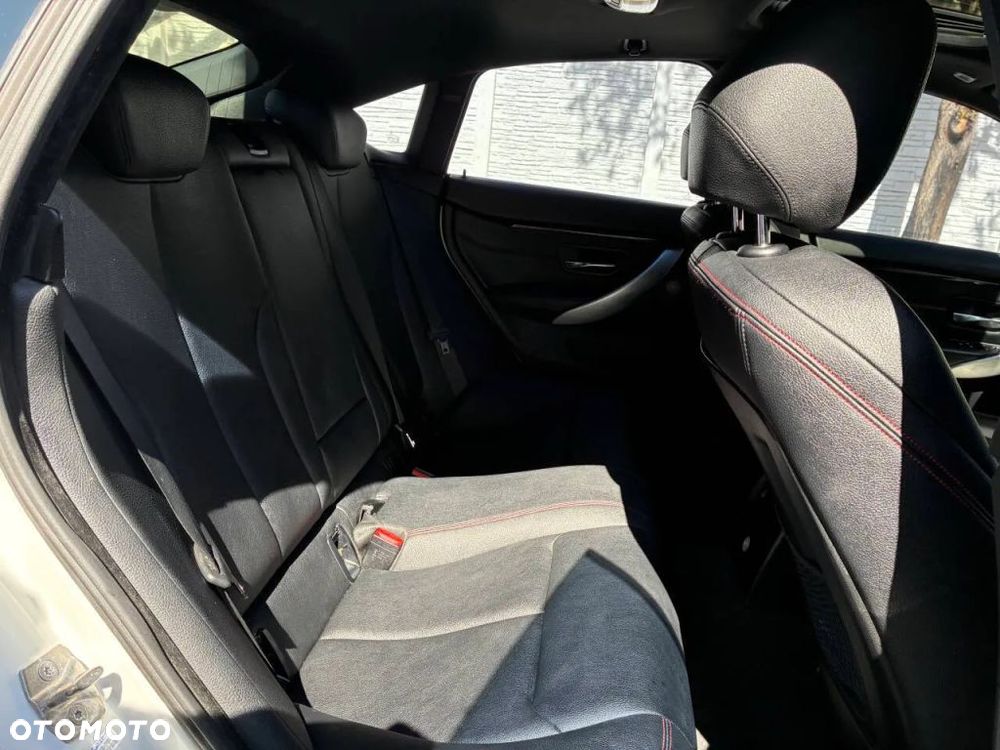 BMW Seria 4 428i xDrive Sport-Aut Advantage - 19