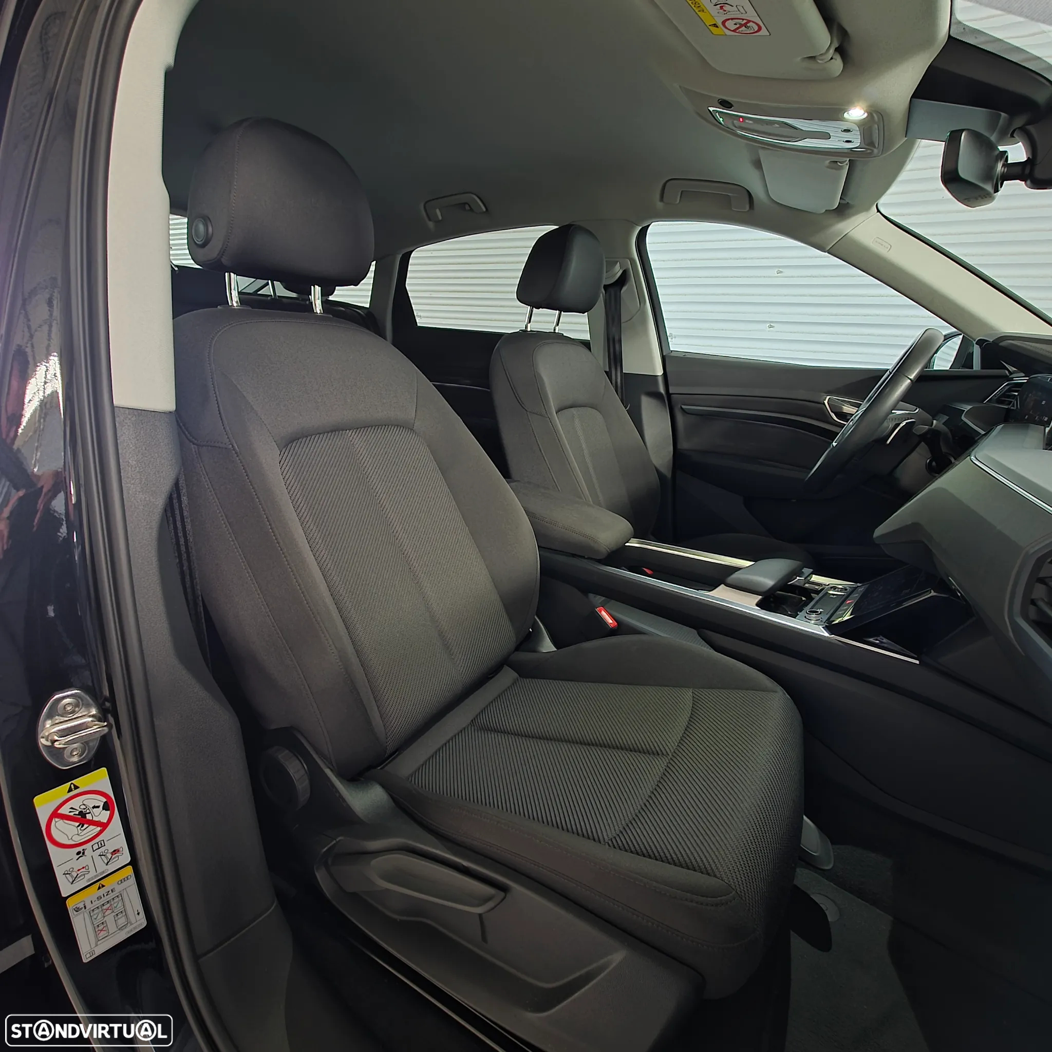 Audi Q8 e-Tron Sportback 55 quattro Advanced - 17