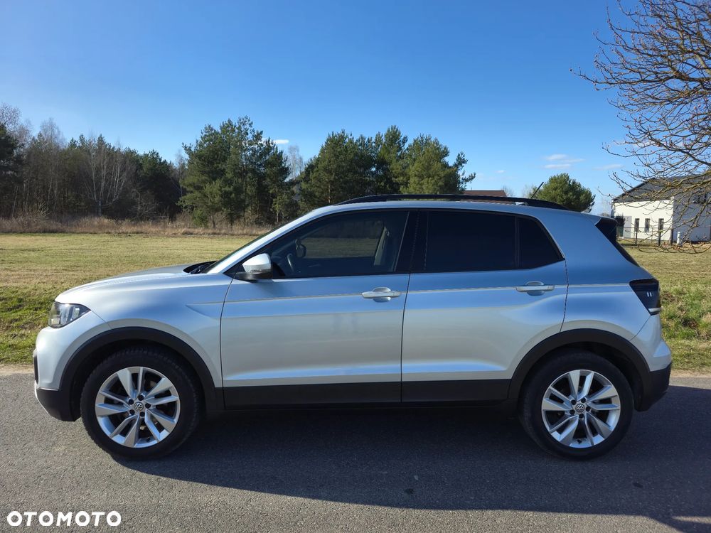 Volkswagen T-Cross - 13