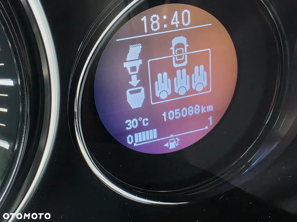Honda HR-V 1.5 i-VTEC CVT Executive - 16