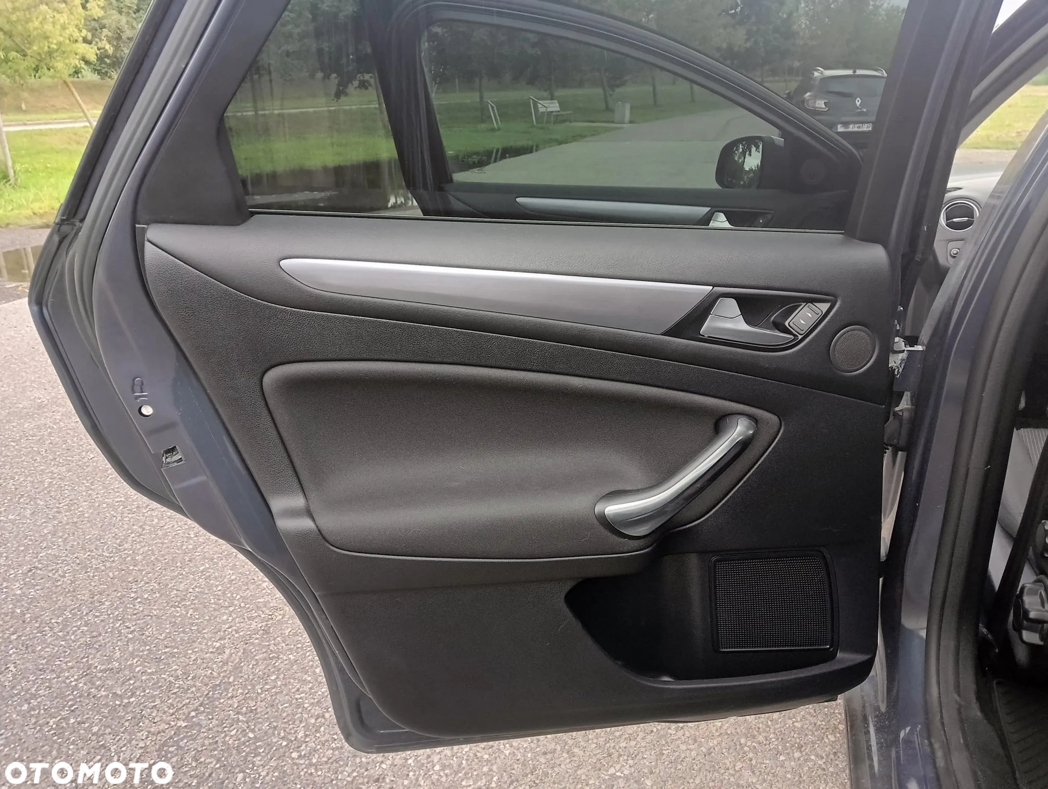 Ford Mondeo 2.0 TDCi Titanium - 23
