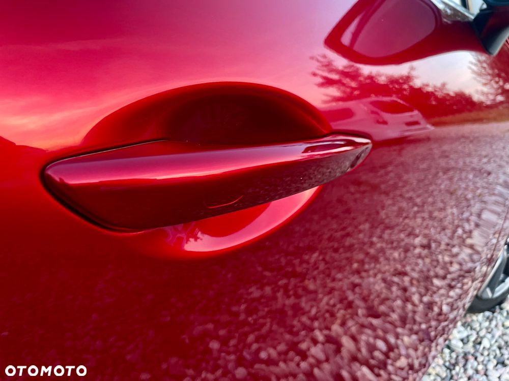 Mazda 3 e-SKYACTIV-G 122 M HYBRID DRIVE EXCLUSIVE-LINE - 33
