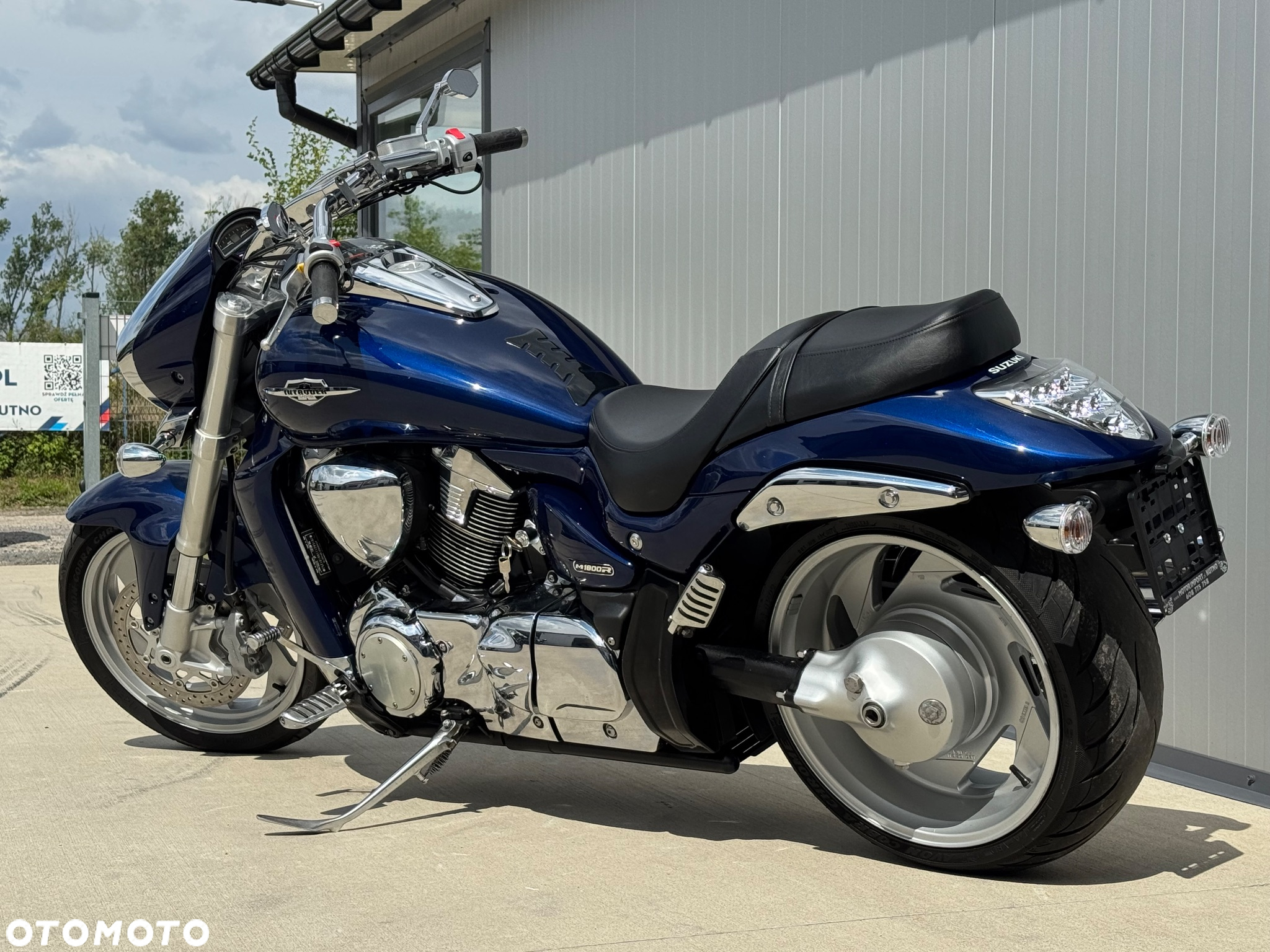 Suzuki Intruder - 40