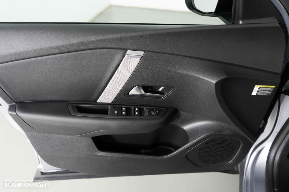 Citroën C4 1.2 PureTech Plus - 19