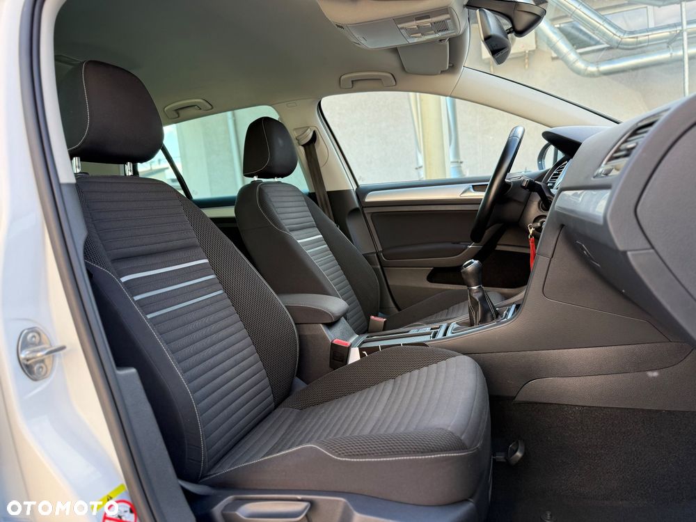 Volkswagen Golf 1.2 TSI BlueMotion Technology Cup - 13