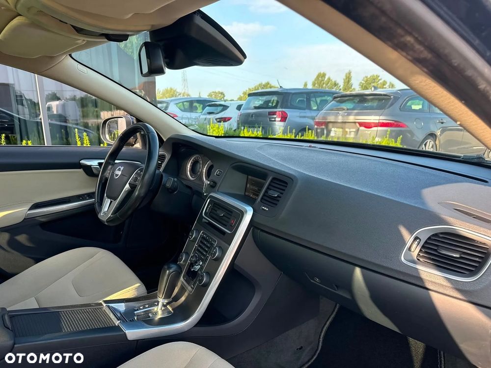 Volvo S60 - 9