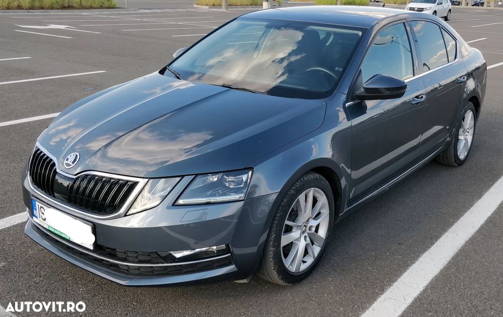 Skoda Octavia 2.0 TDI DSG Style - 1