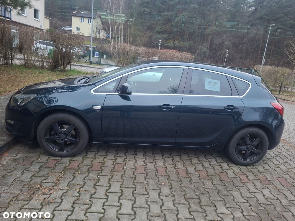 Opel Astra - 4