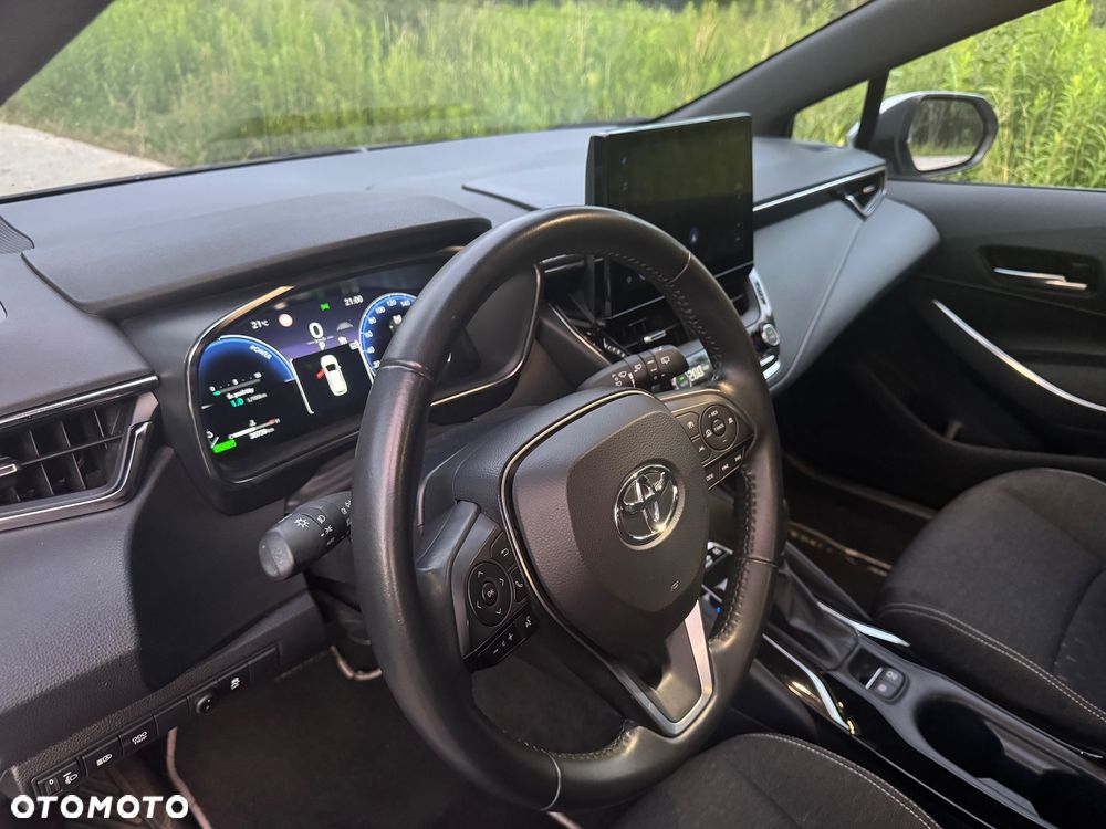 Toyota Corolla 1.8 Hybrid Comfort - 22