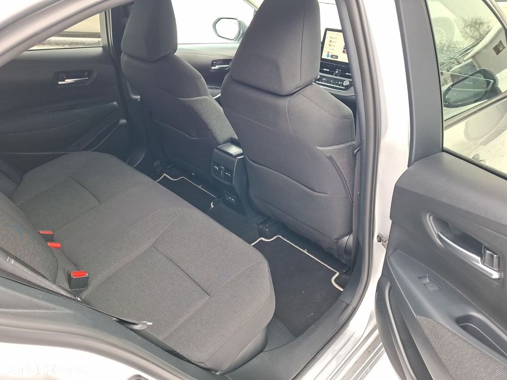Toyota Corolla 1.8 Hybrid Style - 10