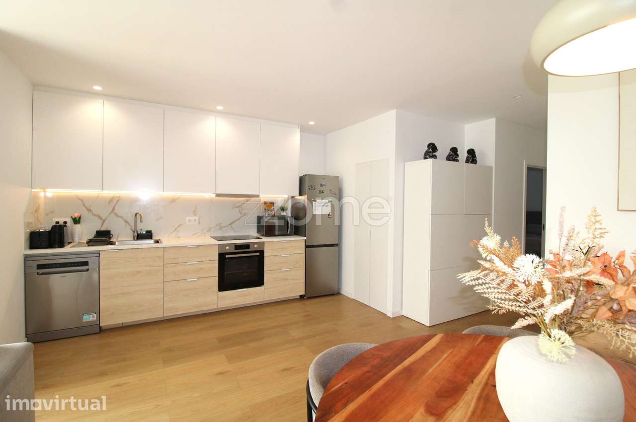 Apartamento T2 renovado - Grande imagem: 4/18
