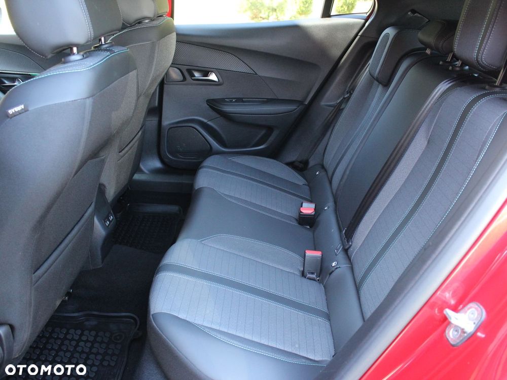 Peugeot 2008 1.2 PureTech Allure Pack S&S EAT8 - 19