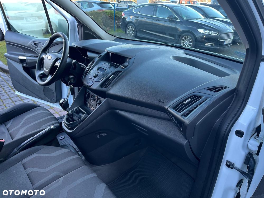 Ford Transit Connect - 13
