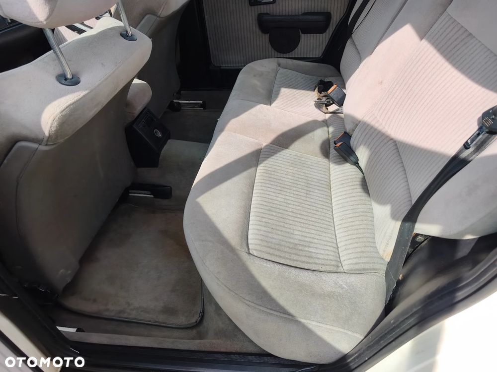 Audi 100 2.2 Turbo Quattro - 8