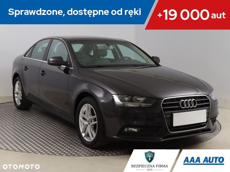Audi A4 Limousine - 2