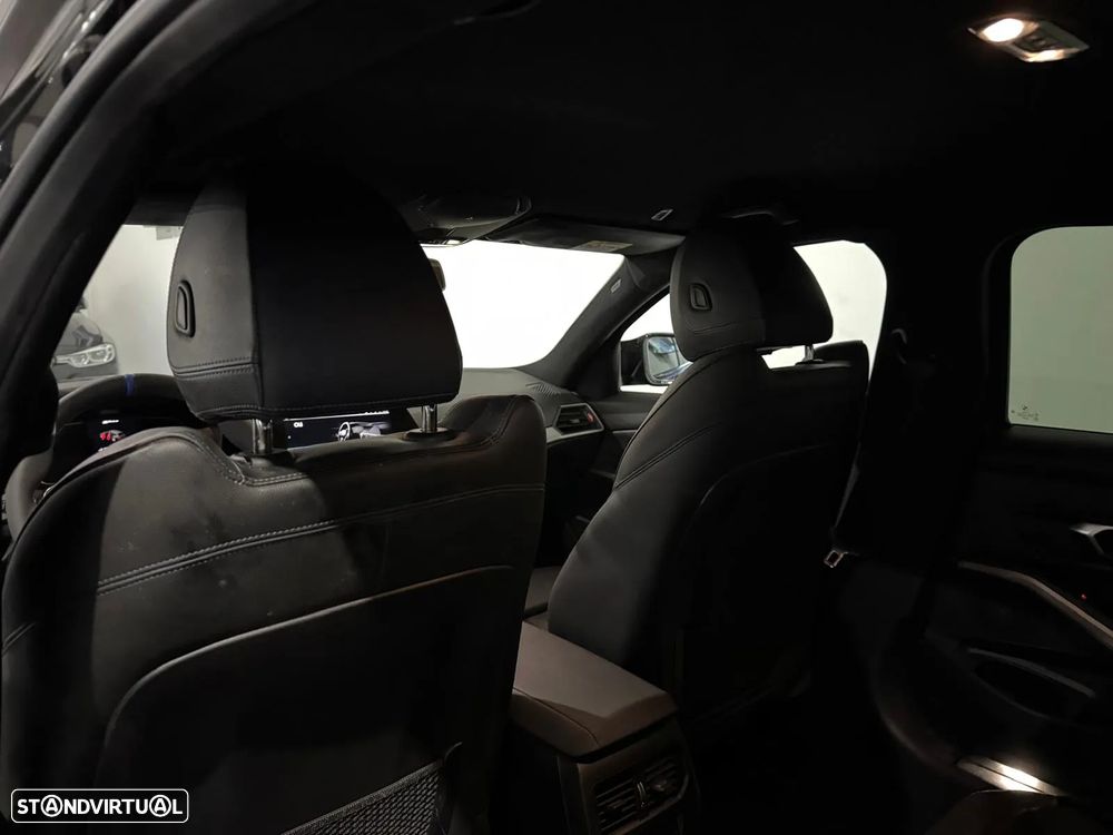 BMW 330 e Touring Pack M Auto - 22