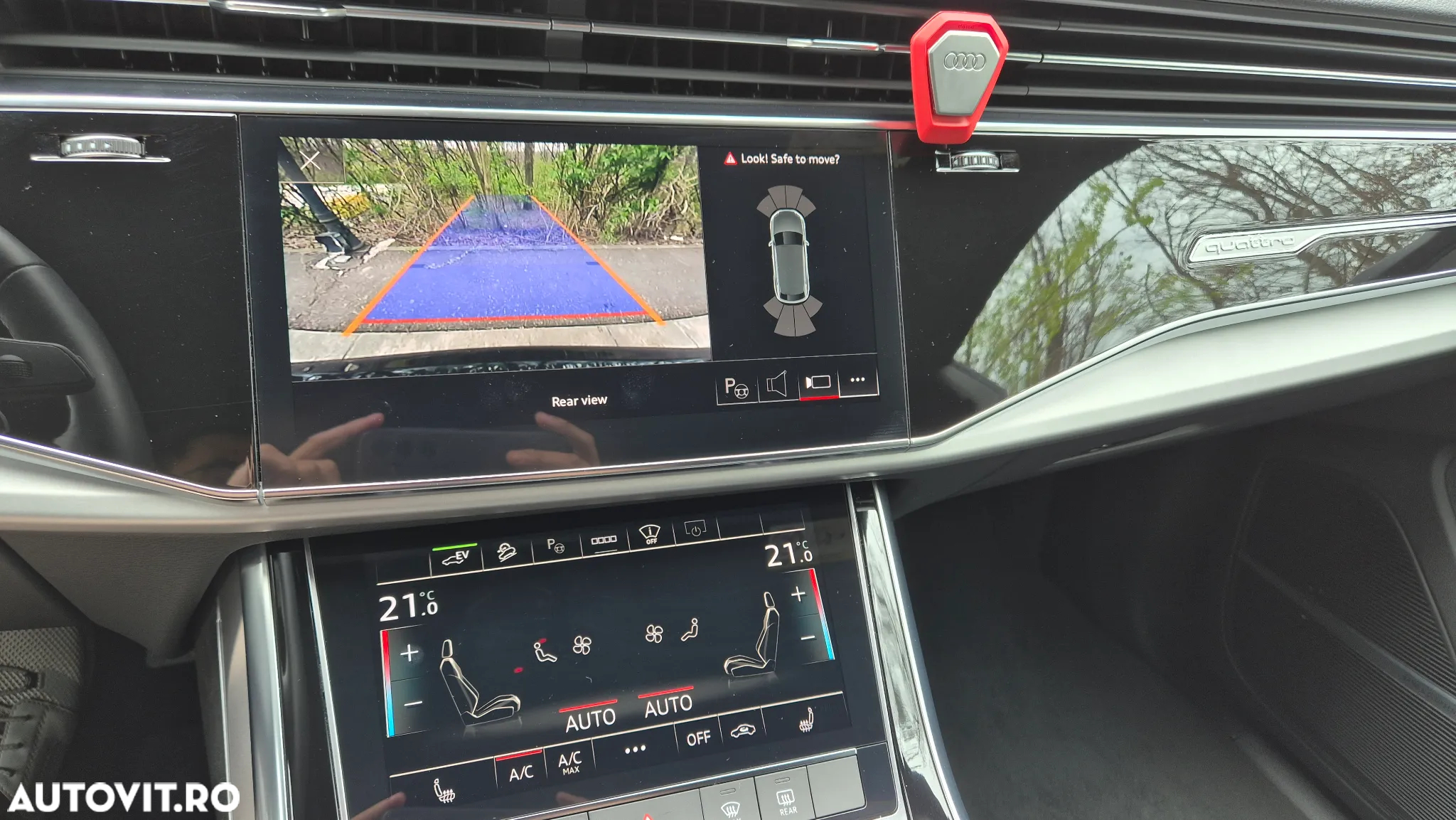 Audi Q8 55 TFSI e quattro Tiptronic PHEV - 7