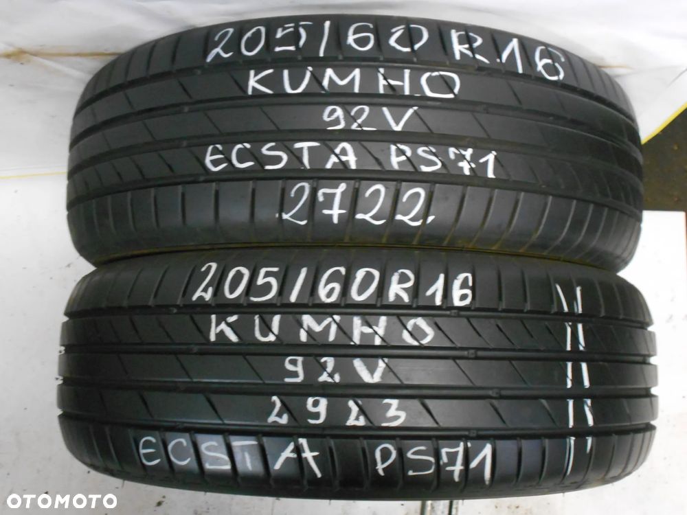 OPONA POJEDYNKA 205/60R16 KUMHO ECSTA PS71 DOT 2923 / 2722 7.7MM - 1