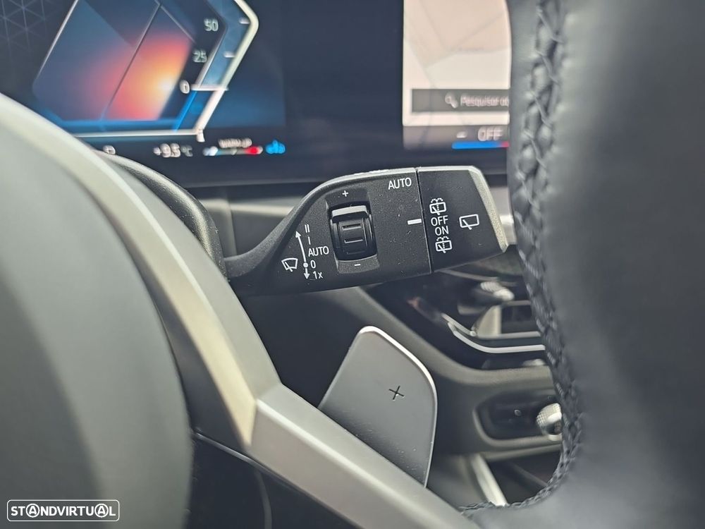 BMW 320 d Pack Desportivo M Auto - 20