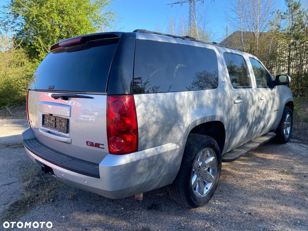 GMC Yukon - 10