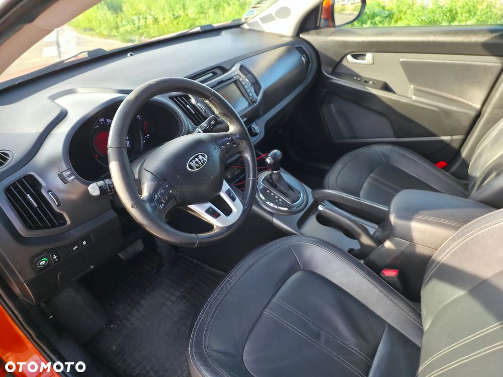 Kia Sportage 2.0 L 2WD - 6