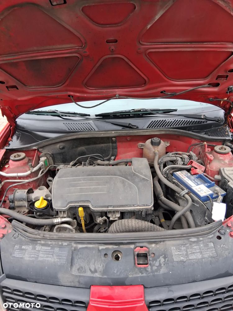 Renault Clio - 6