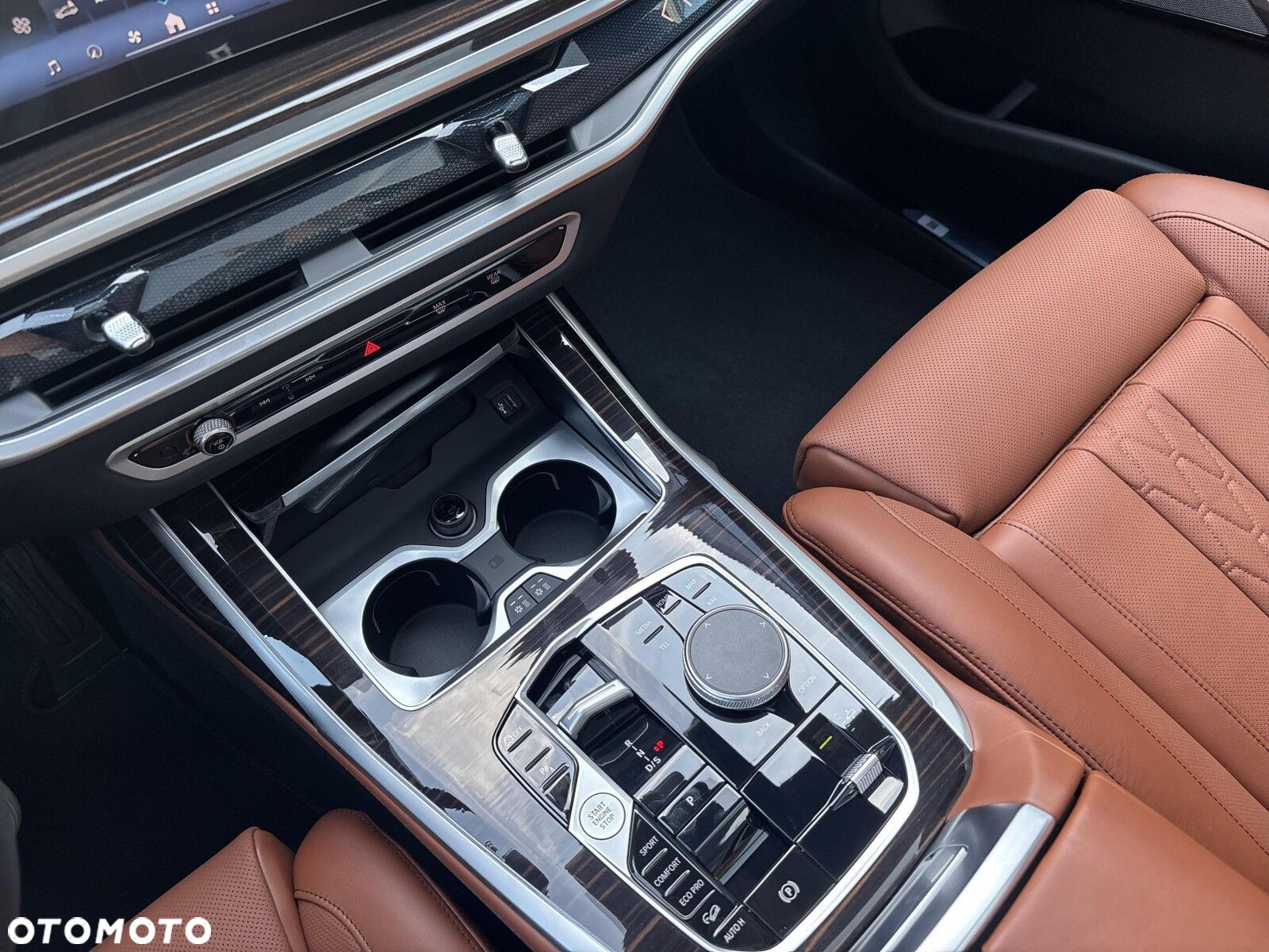BMW X7 - 16