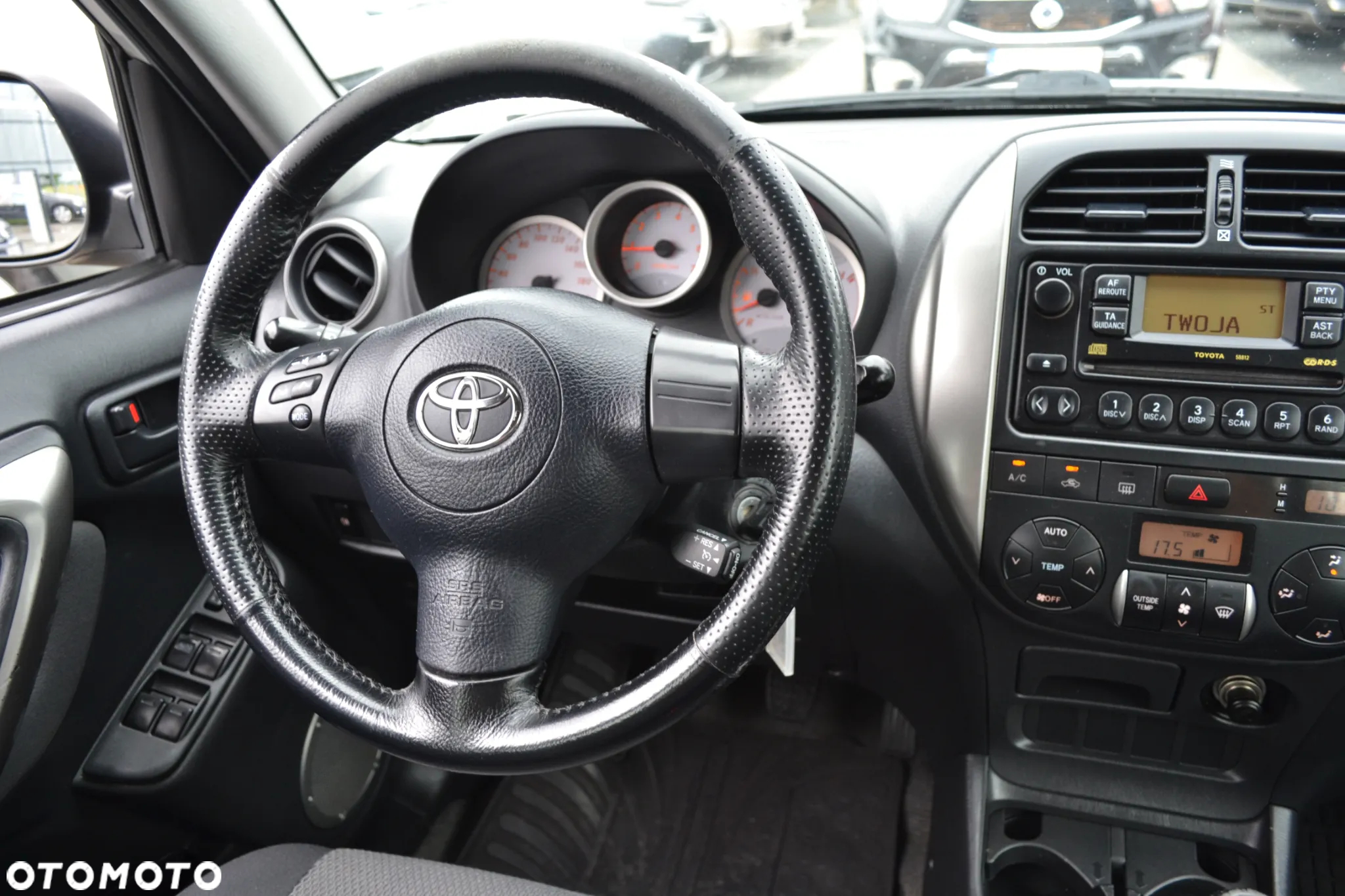 Toyota RAV4 2.0 D-4D 4x4 - 16