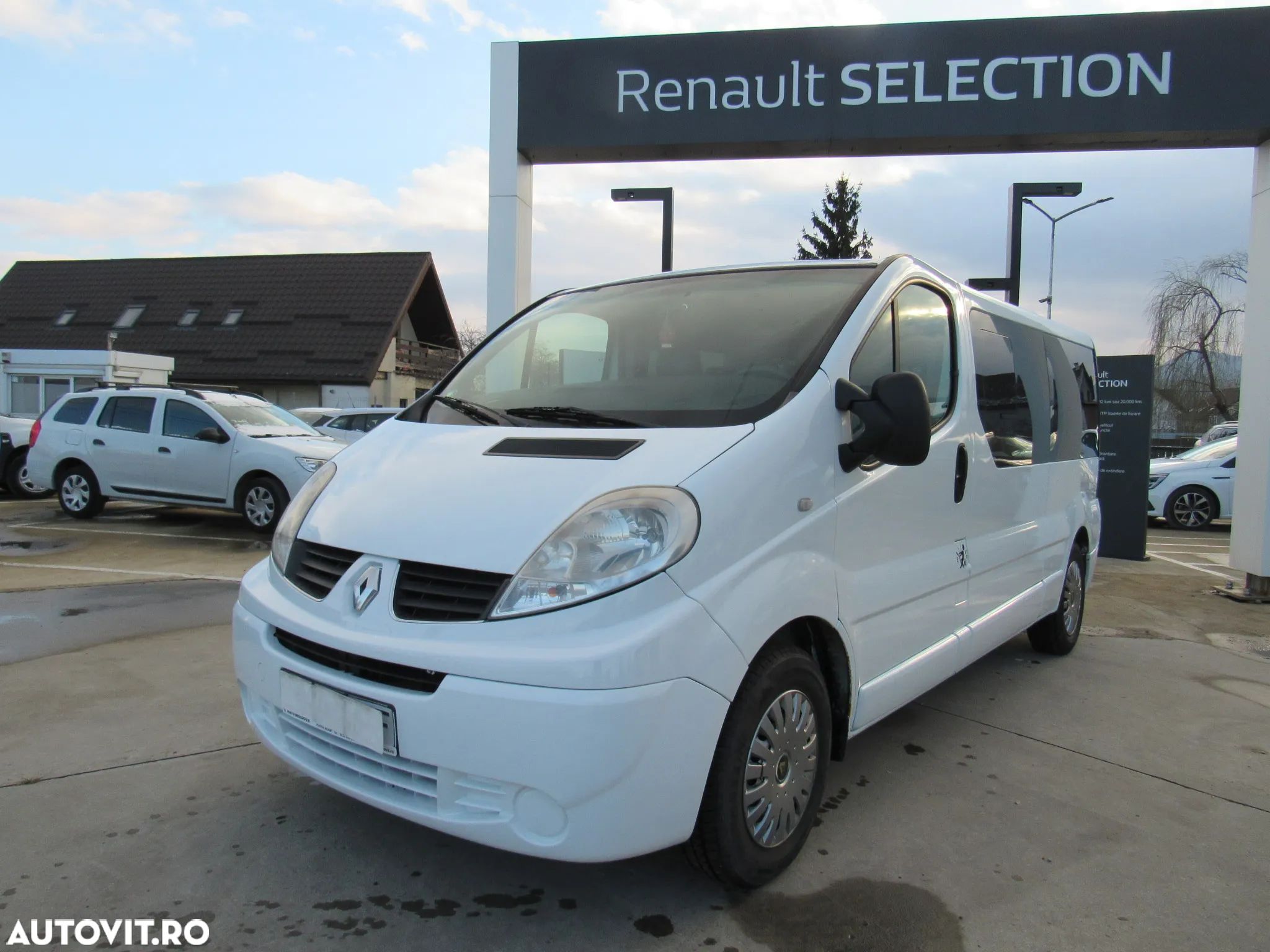 Renault Trafic 1.9 dCi L2H1 - 1