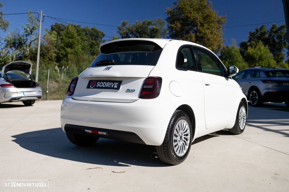 Fiat 500e - 17