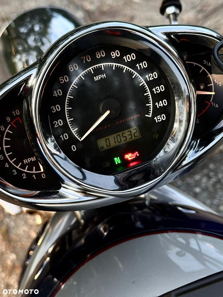 Harley-Davidson V-Rod Street Rod - 7