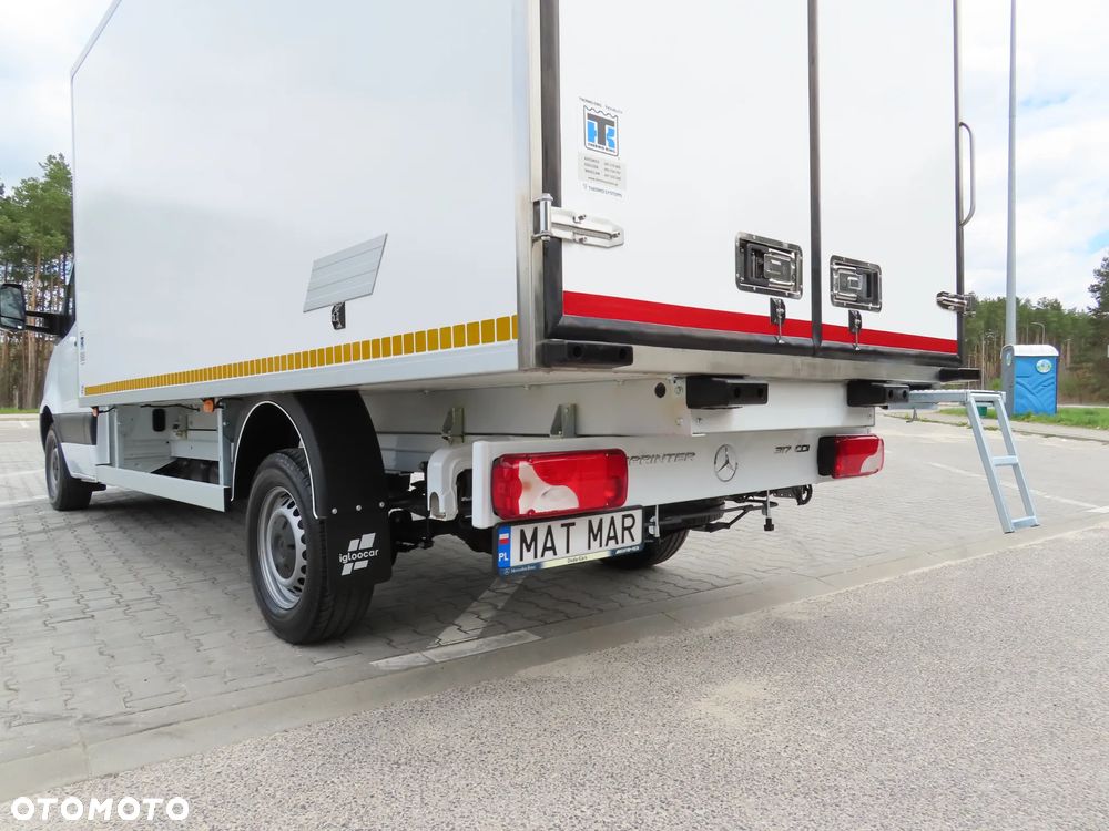 Mercedes-Benz Sprinter 317 CDI 170 KM Chłodnia -32 st.C 8.E.Palet IGLOOCAR 4230 mm Boczne Drzwi, Agregat Thermo King V200 MAX, Rozstaw Osi 4325 mm, Ładowność 910 Kg, GWARANCJA FABRYCZNA,  Stan Wizualny I Techniczny NOWY Tak Jak Z Taśmy Produkcyjnej Gotowy Dostępny OKAZJA POLECAM - 16