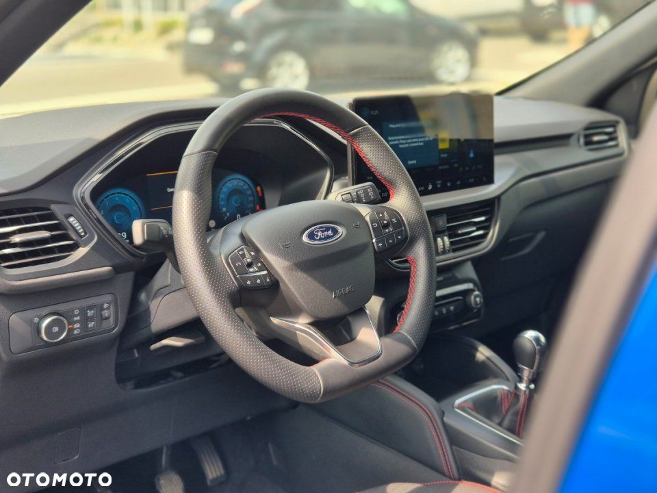 Ford Kuga - 18