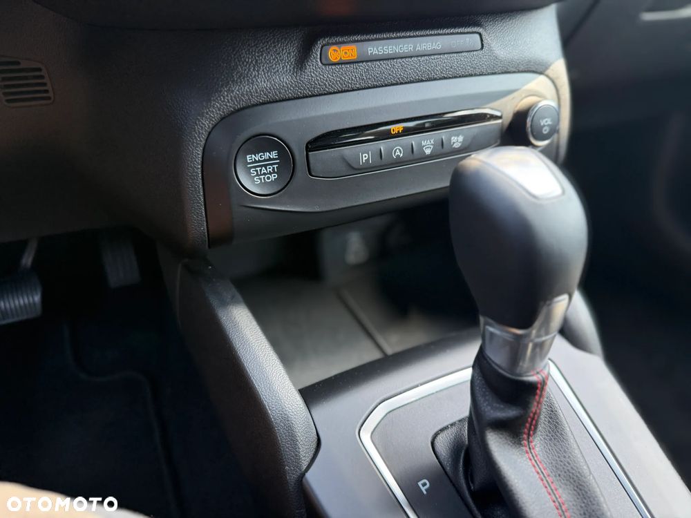 Ford Focus 1.0 EcoBoost mHEV ST-Line X - 29